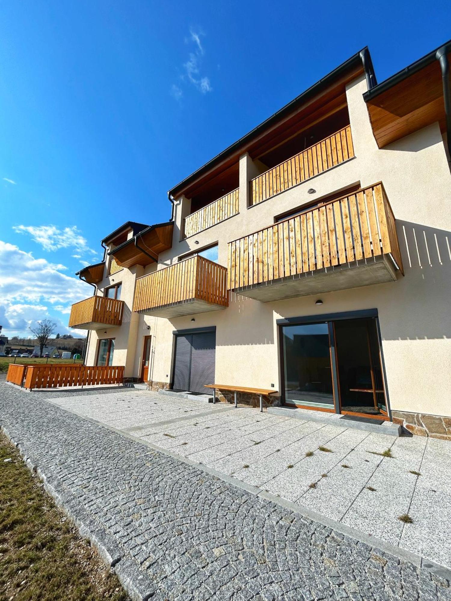 Apartman A3 Kasperky Slunny Moderni Apartman Na Horach 卡什佩尔斯凯霍里 外观 照片